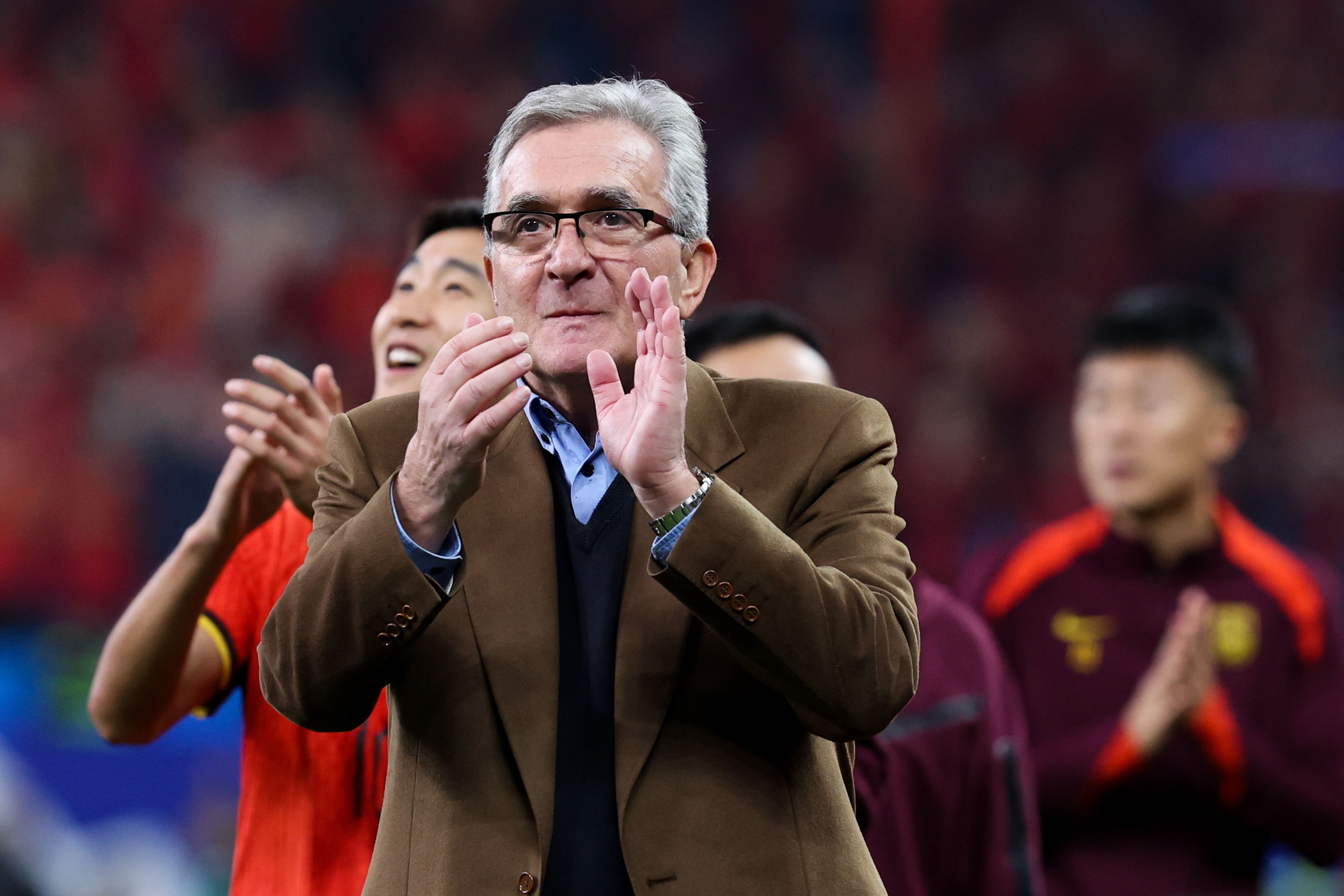 爱游戏下载-关于赛地聚焦——足总杯集结日热度飙升；明尼苏达森林狼止住颓势；信心回归；控场能力受关注的信息